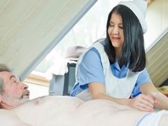 お尻, フェラチオ, 茶髪の, フェティッシュ, 手コキする, 看護婦, 剃毛, ティーン