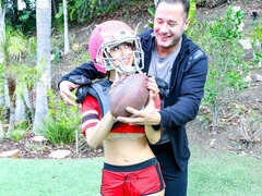 Азиатки, Большая жопа, Большой член, Минет, Брюнетки, Натуральные сиськи, Молоденькие, Сиськи