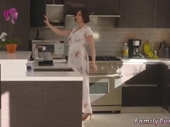 Mamada, Morena, Hija, Hd, Madres para coger, Coño, Gritar, Adolescente