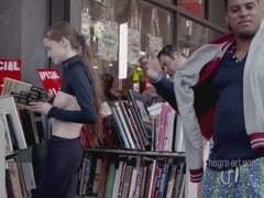 Cul, Brunette brune, Nue, Petite femme, Rasée, Maigrichonne, Étudiant, Nénés