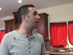 Blonde, Sucer une bite, Queue, Européenne, Femme dominatrice, Pov, Cheveux courts