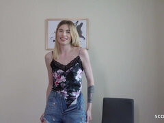 Amateur, Cul, Collège université, Allemand, Hard, Mamelons bombés, Réalité, Adolescente