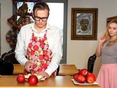 Rubia, Mamada, Estilo perrito, Pajear, Besar, Coño, Hermanas, Adolescente