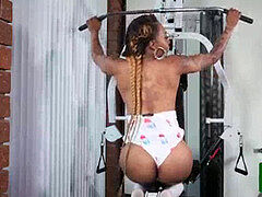 Zwart, Zwart, Aftrekken, Masturbatie, Shemale, Alleen, Sportoefening, Tatoeage