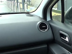 Grote lul, Auto, Travestiet, Ondergoed, Masturbatie, Rijpe lesbienne, Buiten, Shemale