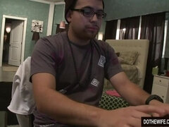 Grosser schwanz, Blasen, Braunhaarige, Paar, Ehemann, Zierlich, Titten, Ehefrau