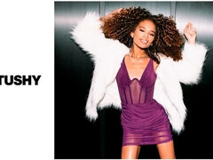 Anal, Cul, Sucer une bite, Noir ébène, Branlette thaïlandaise, Interracial, Maigrichonne, Adolescente