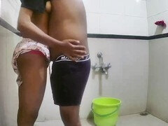 Cuarto de baño, Bisexual, Engañando, Casero, Indio, Estudiante, Adolescente, Esposa