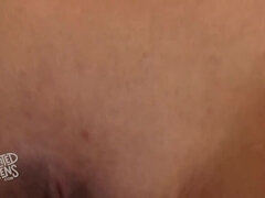 18 ans, Amateur, Sucer une bite, Tir de sperme, Faciale, Première fois, Adolescente, Nénés