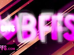 Gevangen, Sperma shot, Handbeurt, Lesbisch, Orgasme, Anaal likken, Tiener, Tieten likken