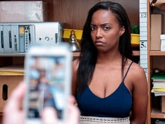 フェラチオ, 捕まる, バック, 異人種間, ペニス, ストリッピング, ティーン, ユニフォーム