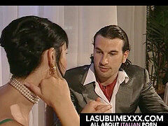 ダブル開発, イタリア人, 三人