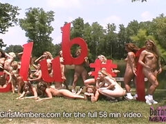 Leie, Grosse titten, Vollbusig, Nackt, Nackt, Im freien, Öffentlich, Vintage