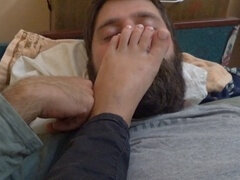 Smell soles, foot fetish, foot worship