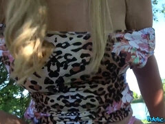 Gros seins, Britannique, Tir de sperme, Hd, De plein air, Pov, Public, Réalité