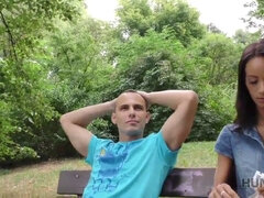 Paar, Gehörnter ehemann, Freundin, Hd, Geld, Öffentlich, Schreiend, Patschen