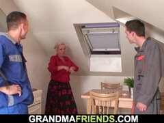 Blondine, Blasen, Tschechisch, Doppelpenetration, Reif, Flotter dreier