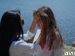 Lamer culo, Mamada, Morena, Corridas, Ffm, Besar, Al aire libre, Tetas