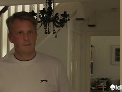 Blonde, Gorge profonde, Queue, Hd, Énorme, Masturbation, Mature, Nénés