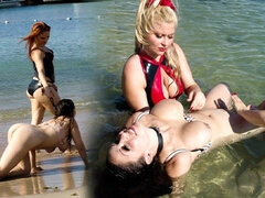 Tetas grandes, Fetiche, Lesbiana, Coño, Afeitado, Esclavo, Juguetes, Bajo el agua