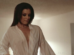 Dormitorio, Mamada, Morena, Atrapados, Besar, Lamidas, Espía, Tetas