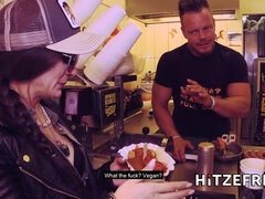 Anaal, Schattig, Lul, Hakken, Orgasme, Kut duiken, Tatoeage, Tiener