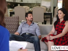 Brunette brune, Rondelette, Tir de sperme, Fétiche des pieds, Lunettes, Talons, Réalité, Chevaucher