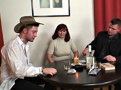 Mamie, Mature, Mère que j'aimerais baiser, Réalité, Se déshabiller, Plan cul à trois, Épouse