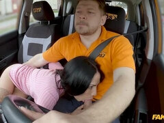 Gros cul, Gros seins, Sucer une bite, Voiture, Queue, Hard, Mère que j'aimerais baiser, Nénés