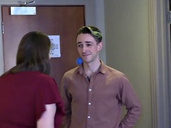 デカチン, デカパイ, イギリス人, キス, 淫乱熟女, パーティ, ヤリマン, フェラする