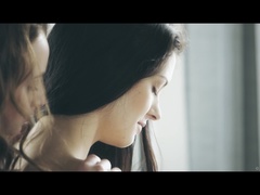 美人, 指いじり, 食べ物, キス, レズビアン, 乳首, フェラする, タトゥー