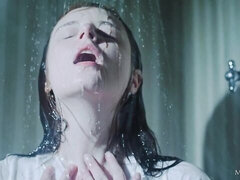 Ванна, Пальцем, Большие дырки, Мастурбация, Тощие, Молоденькие, Сиськи, Влажная