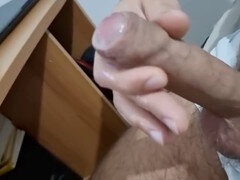 Xmonsterdickx delivers explosive cum shots with multiple orgasms and hot handjobs