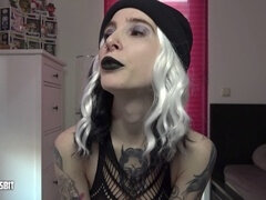 Schmuddelige sprache, Puppe, Weibliche domination, Gruppensex, Deutsch, Erniedrigung, Öffentlich