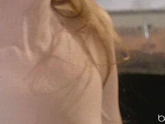 Chica, Mamada, Pareja, Estilo perrito, Tetas naturales, Coño, Cabello corto, Tetas