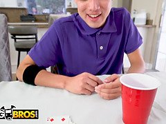 Blonde, Plantureuse, Jeux, Hard, Mère que j'aimerais baiser, Seins naturels, Belle mère, Se déshabiller