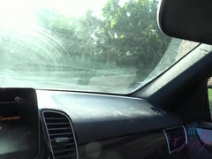 Amateur, Sucer une bite, Voiture, Éjaculation interne, Souple, Pov, Public, Maigrichonne