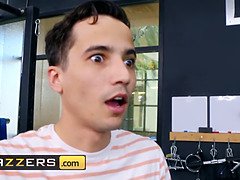 Beauté, Grosse bite, Sucer une bite, Femme couguar, Hd, Mère que j'aimerais baiser, Maman, Belle mère