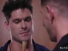 アナル, フェラチオ, ゲイ, 手コキする, シゴき, 筋肉, オフィス, フェラする