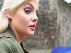 Cul, Blonde, Sucer une bite, Exhib, Argent, Pov, Public