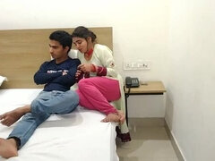 Sucer une bite, Conversation vulgaire, Hard, Fait maison, Indienne, Massage, Chatte, Serré