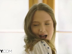 18 летние, Жопа, Минет, Брюнетки, Порнозвезда, Киски, Наездница, Молоденькие