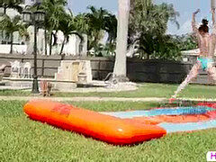 フェラチオ, 茶髪の, オーガズム, アウトドア, 小柄, ティーン