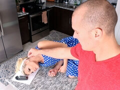 Kont, Pijpbeurt, Lul, Hardcore, Geschoren, Tatoeage, Tiener, Tieten likken