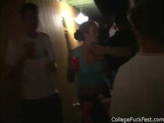 Блондинки, Минет, Одноклассница, Группа, Вечеринка, Реалити, Дразнящие, Молоденькие