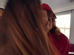 Mamada, Garganta profunda, Fetiche, Atragantadas, Lamidas, Tetas naturales, Perforación, Coño