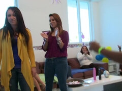 黒人, パーティ