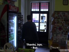 Grosser arsch, Grosse titten, Blasen, Braunhaarige, Reif, Milf, Pov, Titten