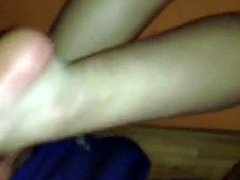 Amateur, Tir de sperme, Pieds, Fétiche des pieds, Branlette thaïlandaise, Pov, Gicler