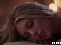 デカパイ, ブロンド, 中出し, イマラチオ, バック, 手コキする, マッサージ, 馬乗り